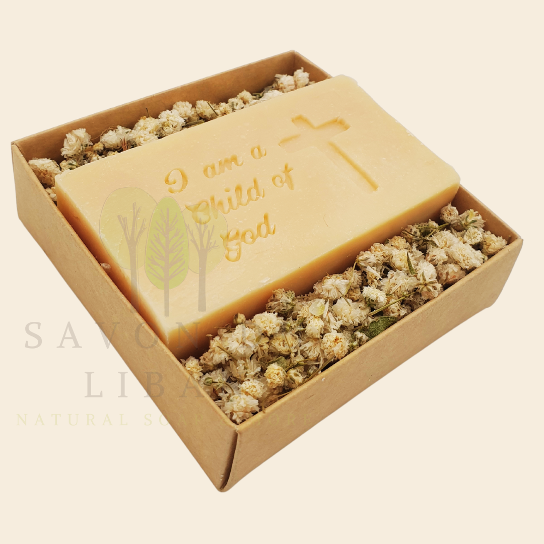 Bloom & Bless Baptism Set: Stamped Artisanal Lebanese Soap along with Dried Flowers in 8x8x2.50 cm kraft with Transparent Lid. Soap in English "I Am A Child of God"