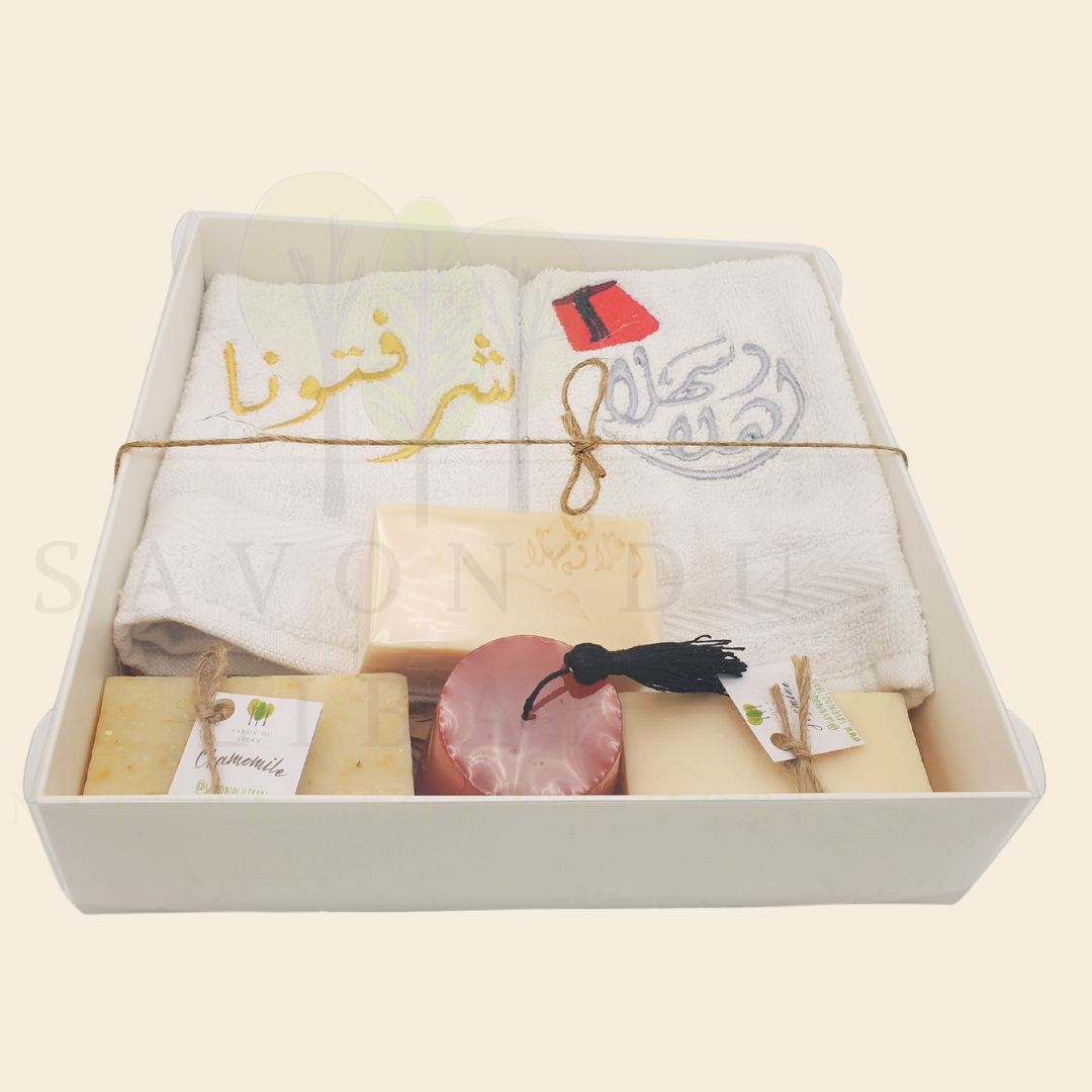 Lebanese Gift Set "Good to See You" 2 Towels with Handmade Soap Bars