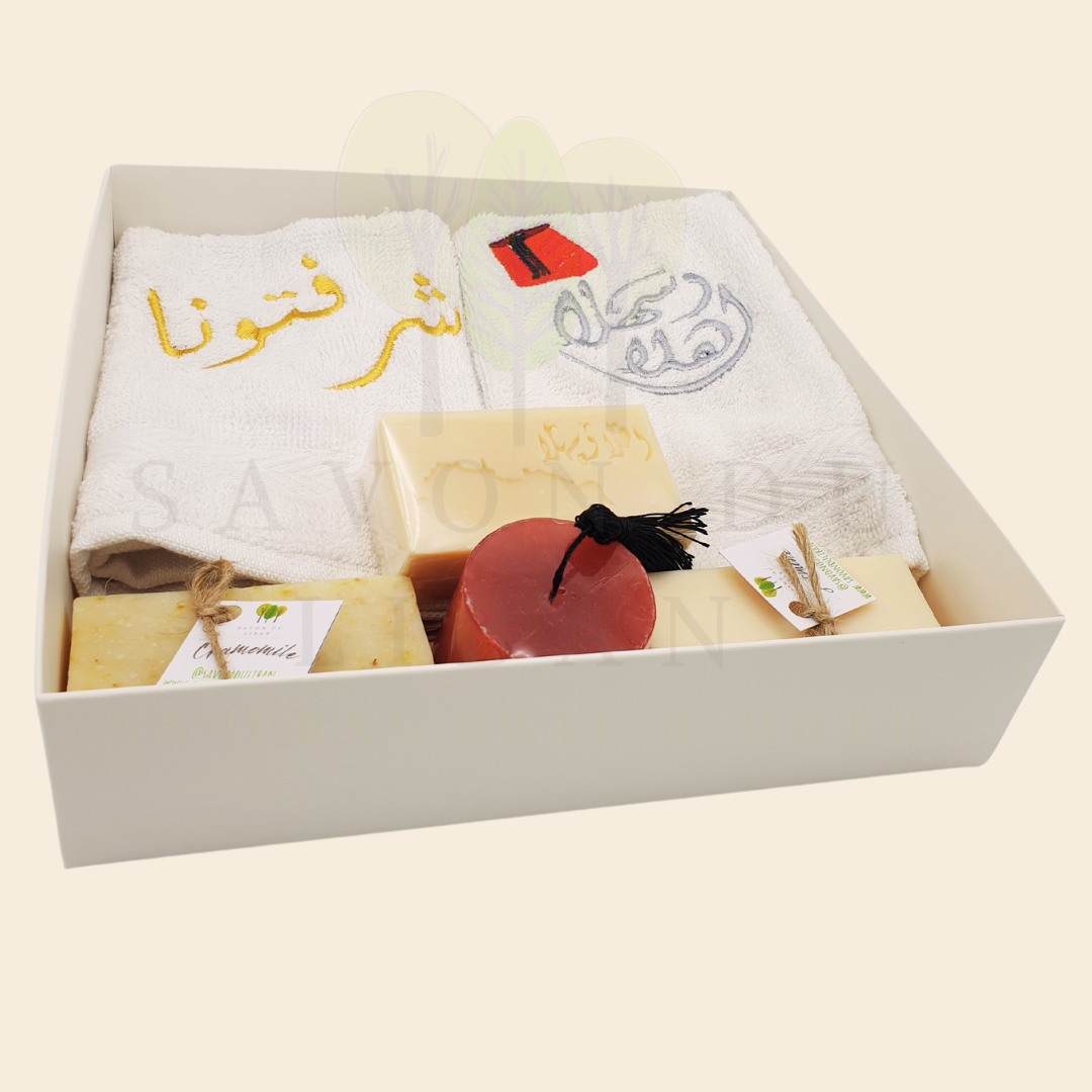 Lebanese Gift Set "Good to See You" 2 Towels with Handmade Soap Bars