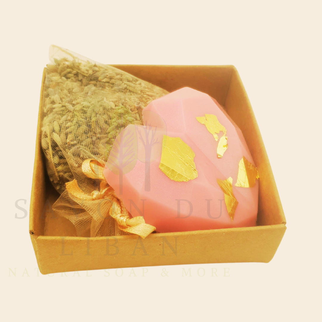 Fragrant Heart Gift Set: Comes in a 10x10x2.5 cm kraft box with transparent lid. Includes a Heart Soap and a Lavender Buds bag. Perfect for many occasions like Teacher's Day, Mother's Day,...